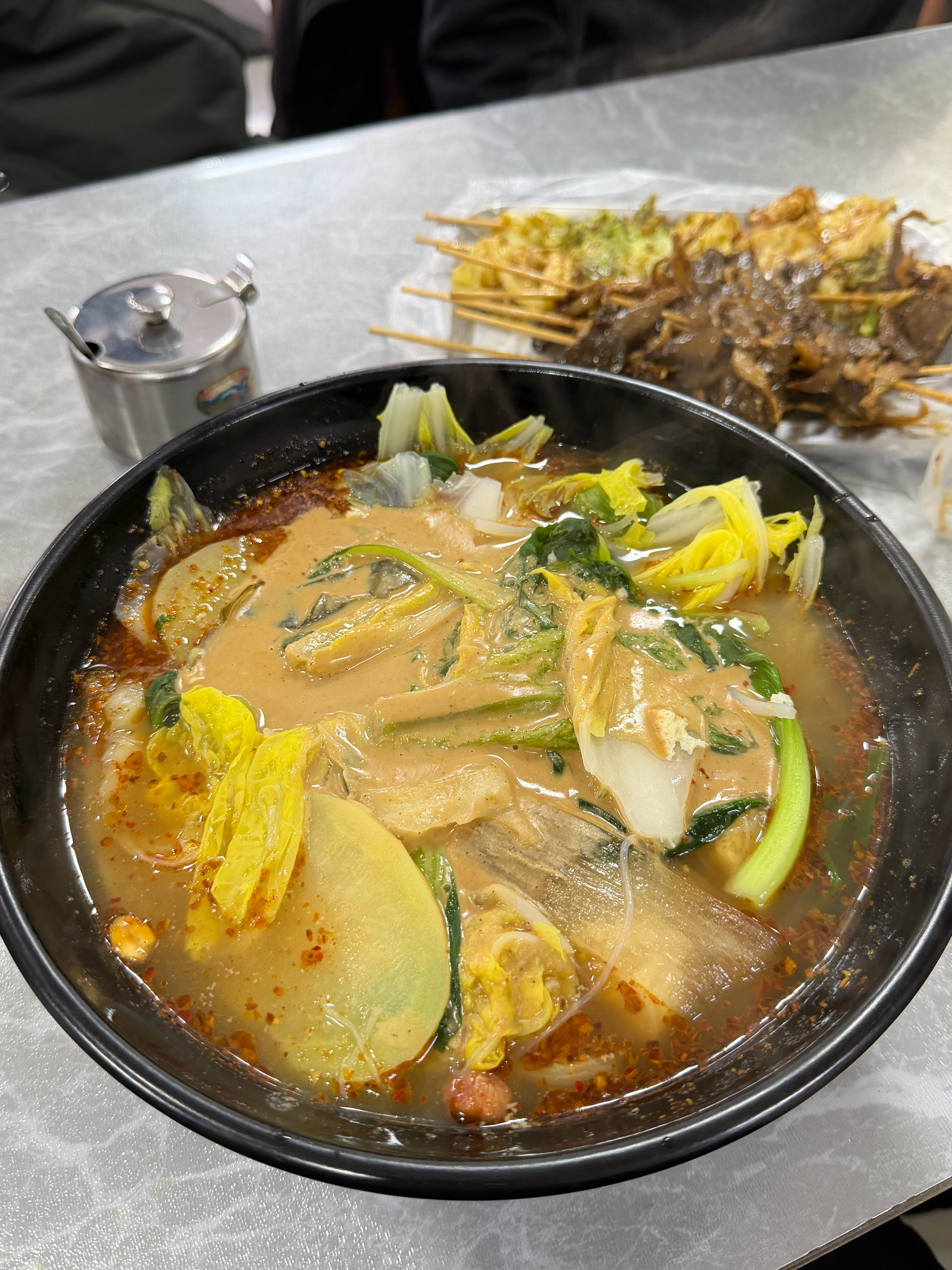 全世界没有一模一样的两碗麻辣烫 