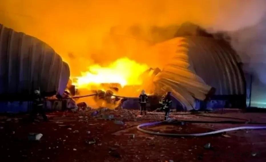 乌克兰高层抵达中方，希望我囯购买粮食，中方开出两个“条件”！

最近，俄罗斯退出