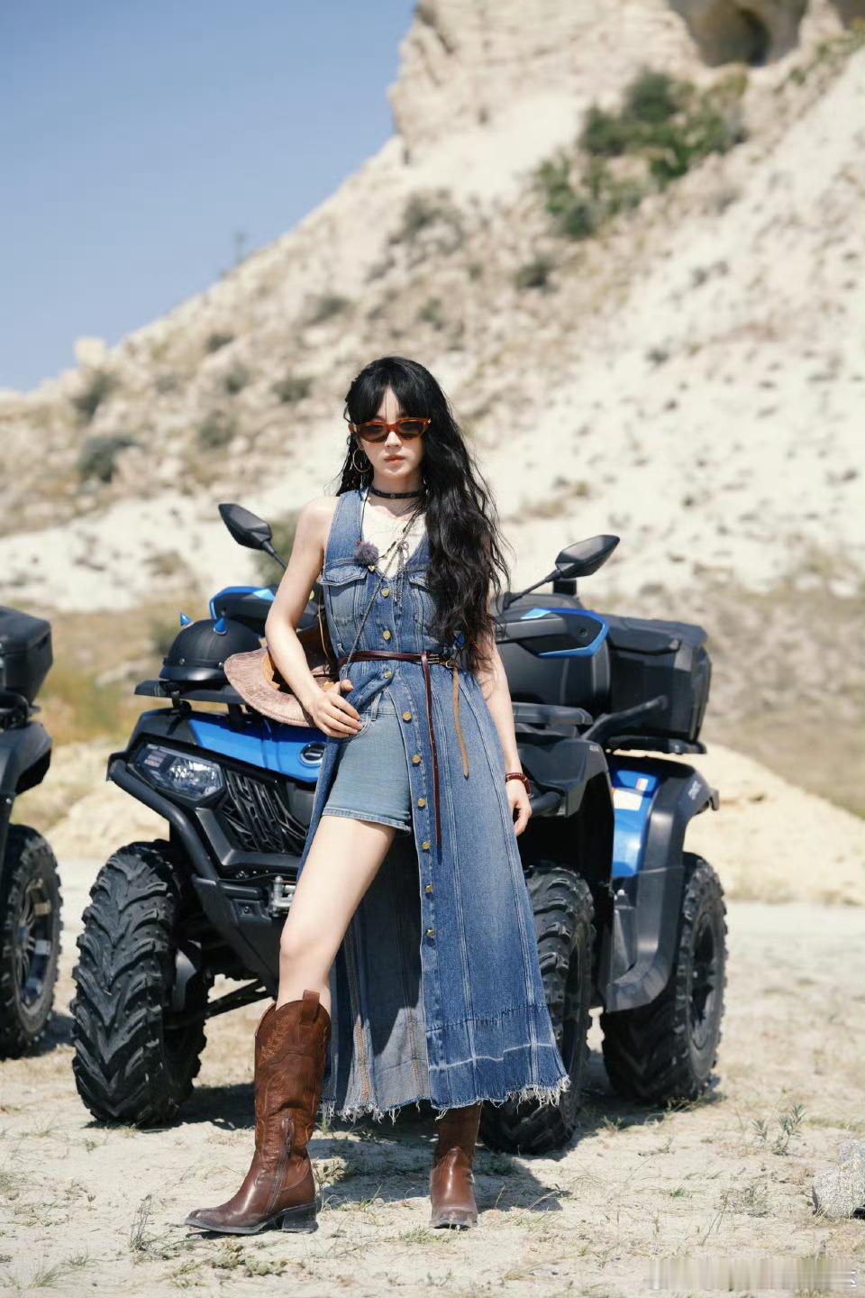 哈哈哈哈哈哈哈，咱就是说谁不爱看甜妹开车呢～碰碰车更是开得可爱鼠我了！看见田曦薇