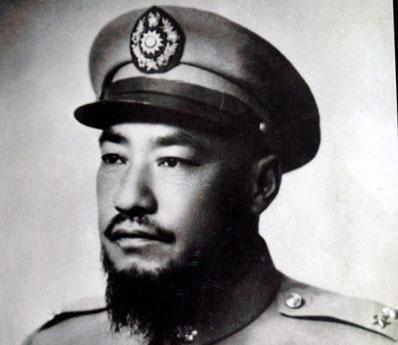 1961年，58岁的马步芳在沙特豪宅里，对18岁的七姨太马月兰扔下一句让人毛骨悚