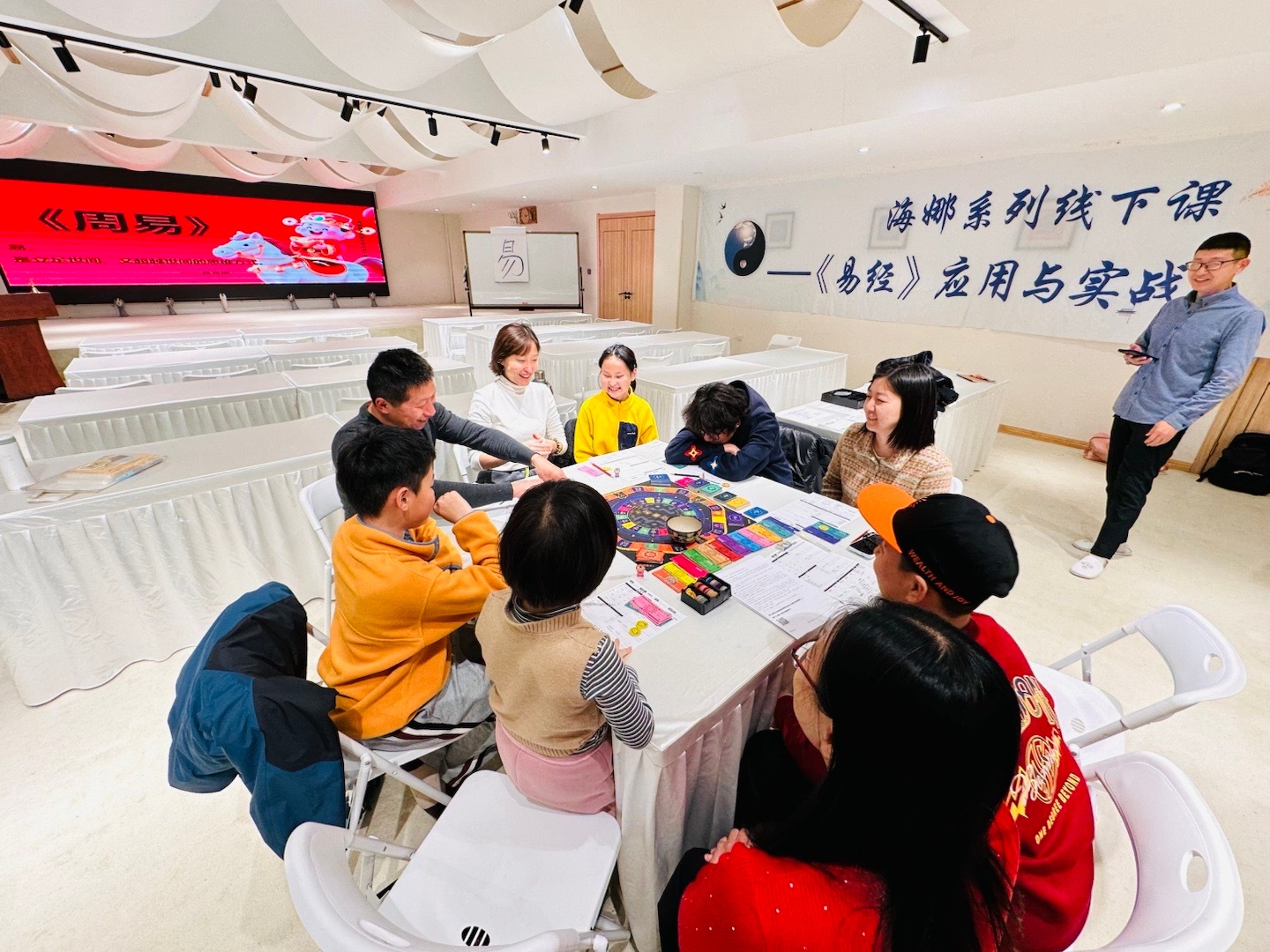 你对我的评判，不一定是关于我的，但一定是你对自己的绝不饶恕。 