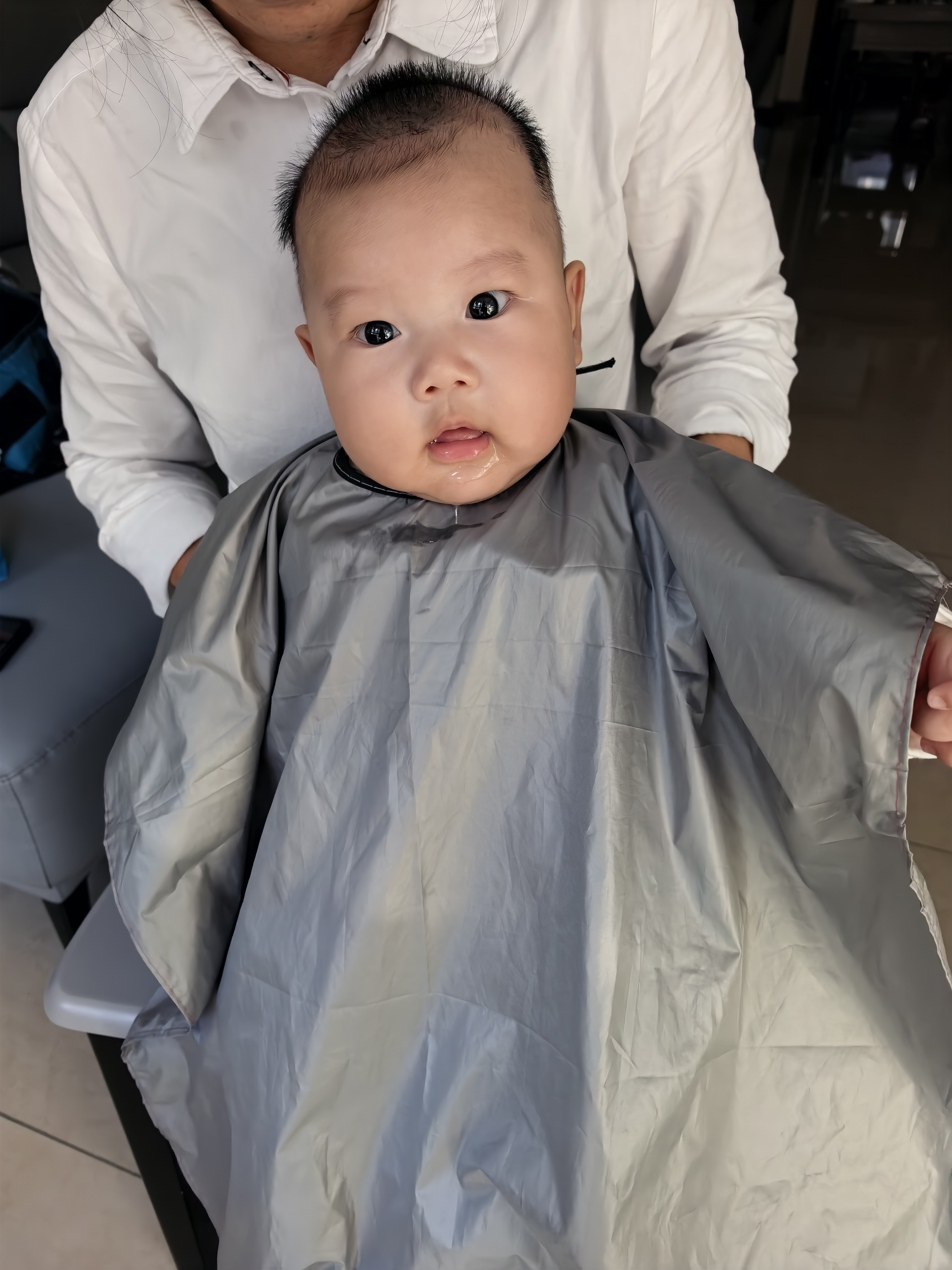 口水直流三千尺 