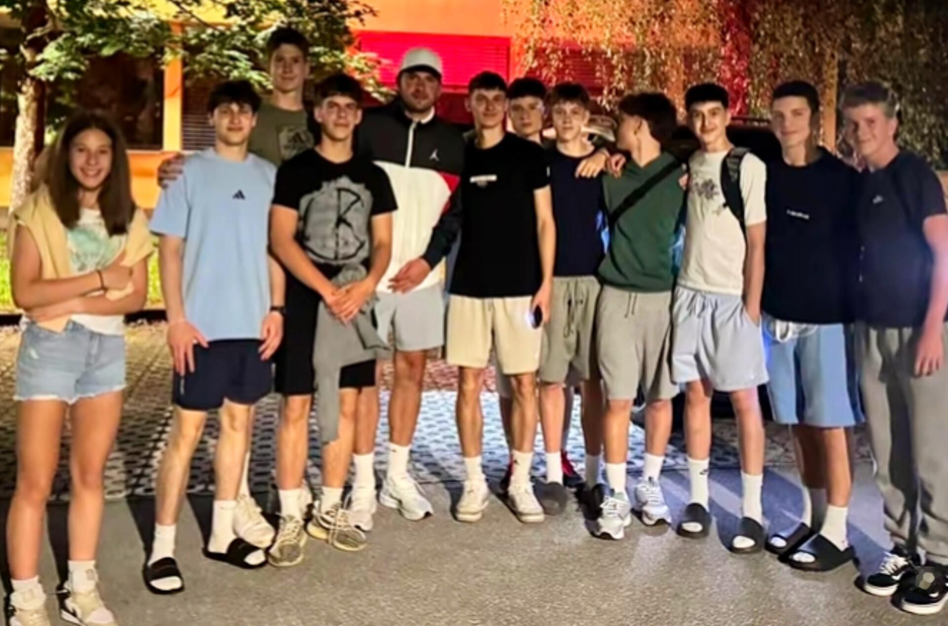东契奇今日动态，斯洛文尼亚的皇家布莱德高尔夫俱乐部。🏌🏻♂️ 