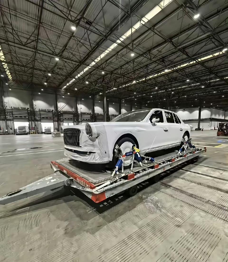 头顶一块布，全球他最富，