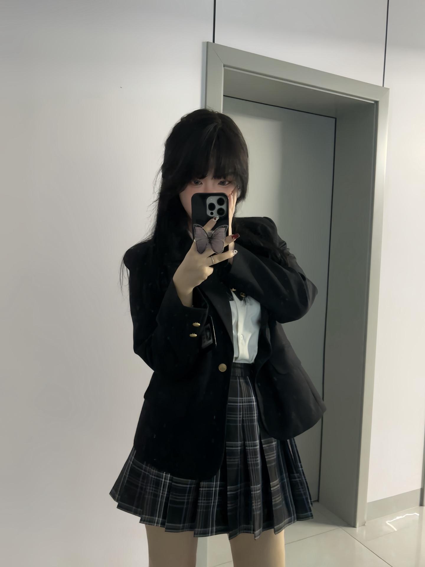 你总是后悔莫及 却又不懂珍惜。