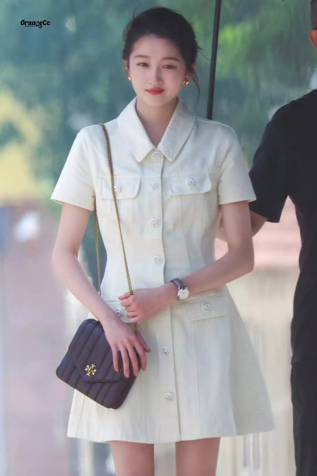 关晓彤今日妆造如何 ​​​
