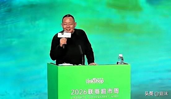 于东来怒批国产企业！卖给美国8000，国内卖12000，收入低的国人，凭什么最贵