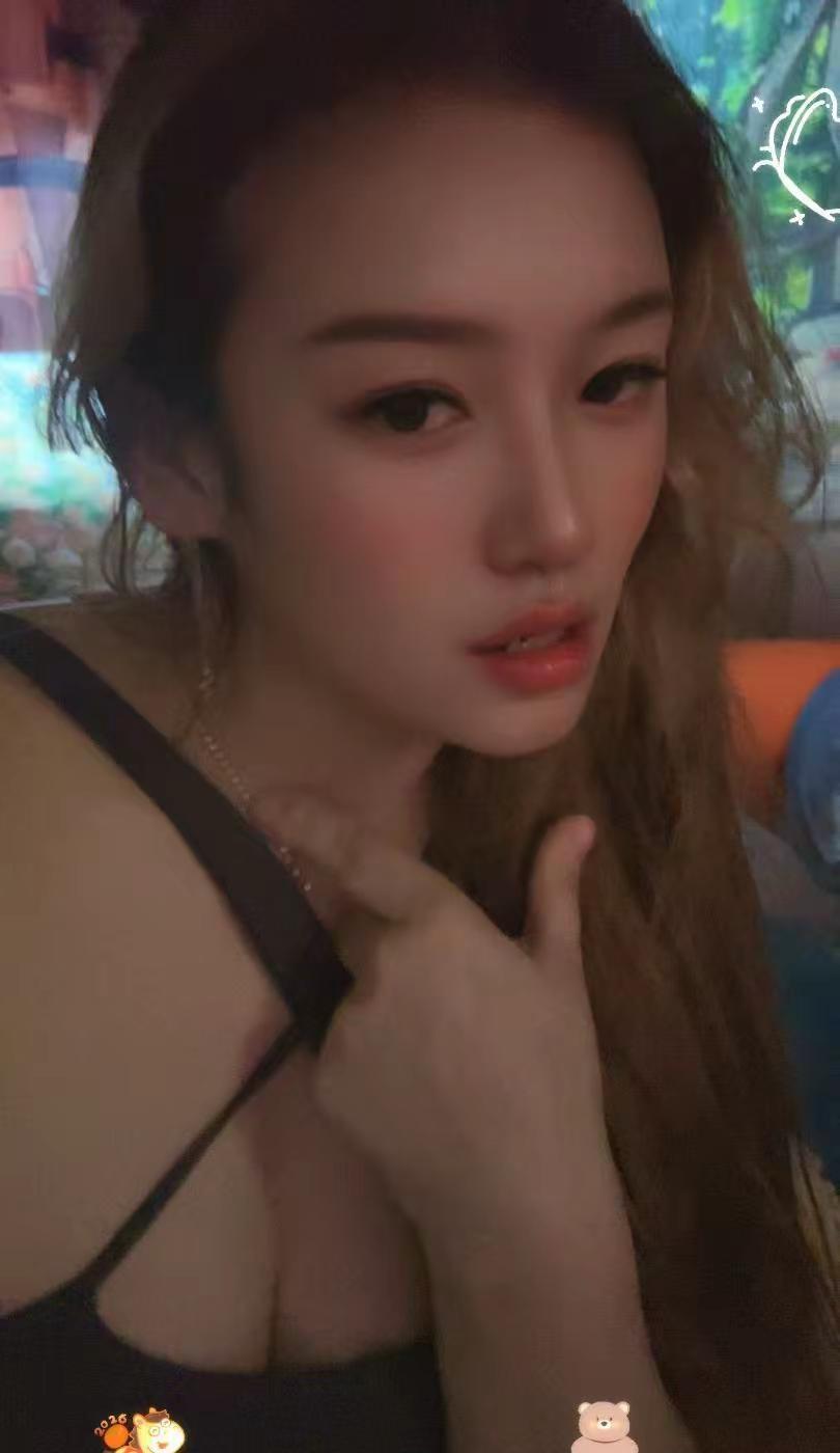 满满的代沟。满满的疑惑。明天起就是精神的一天。我是大山里来的。可是城里的套路深。