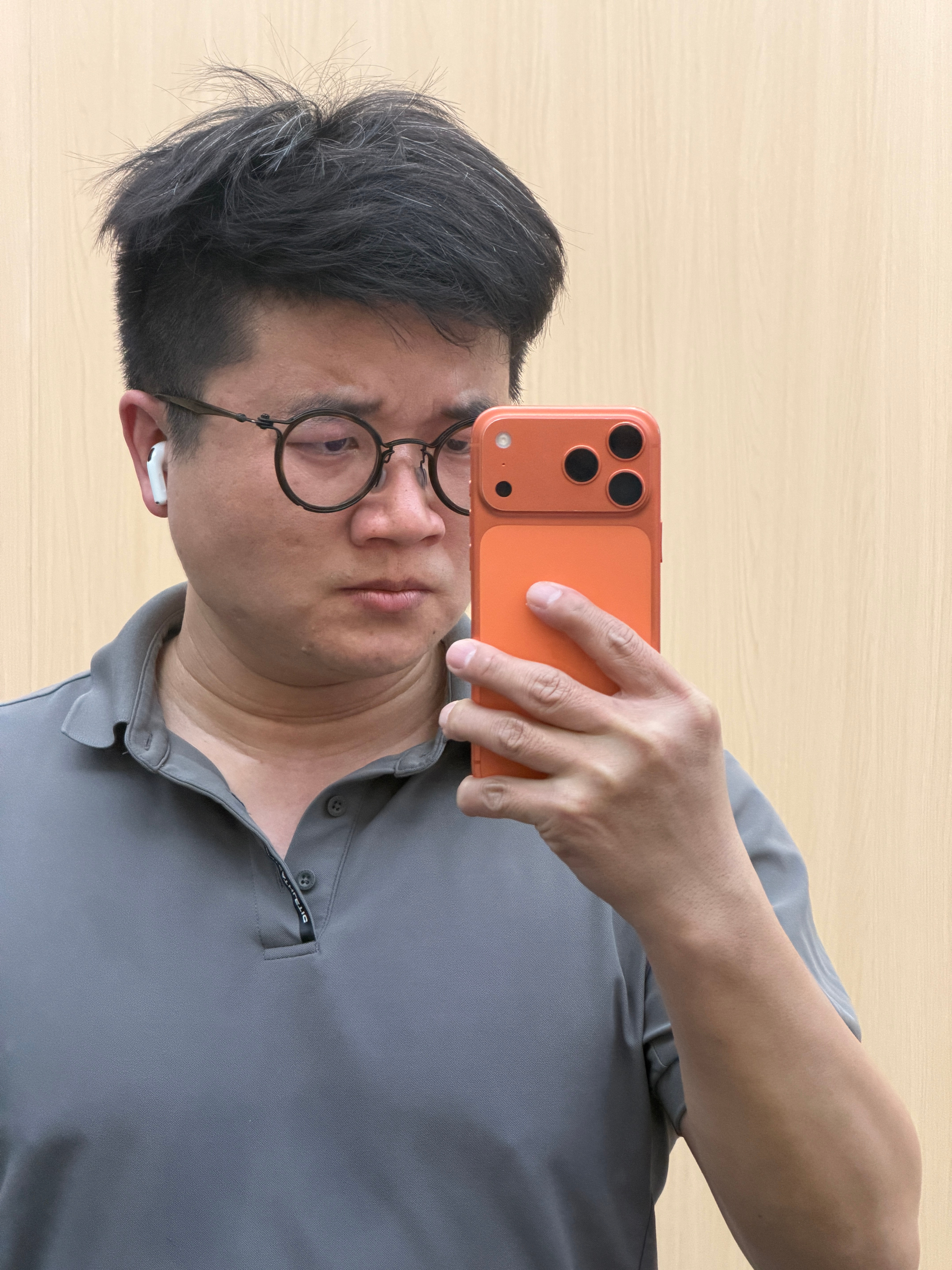 健身打卡 2026 年第 21次、那个很硬的男人回来了、春节胡吃海喝、坏消息：依