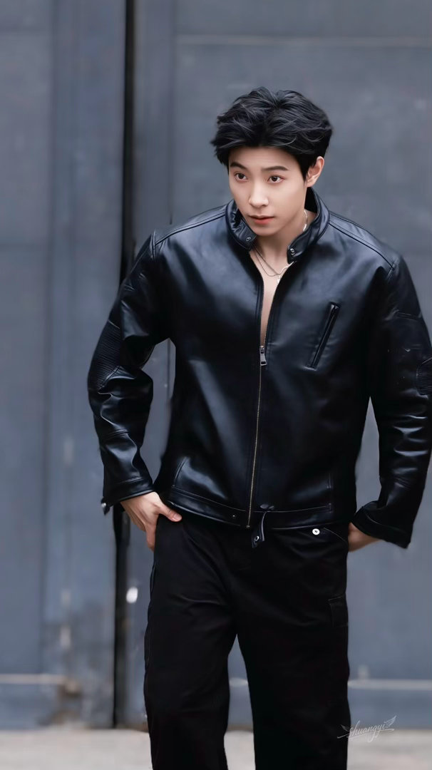 短国演员转型唱跳歌手马小宇 我唔我记得他不是演员吗？居然突然转型了？？还是蹲一蹲