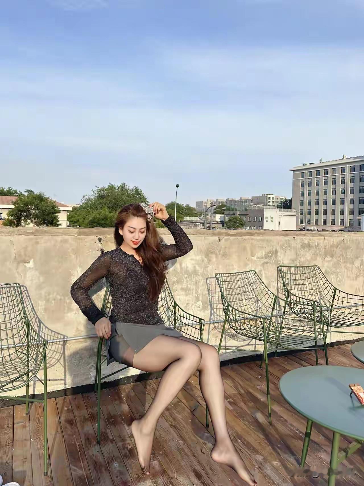 逛街真的能把人折磨得够呛，我上次去北京，那叫一个“逛的脚累”。一天下来暴走两万步