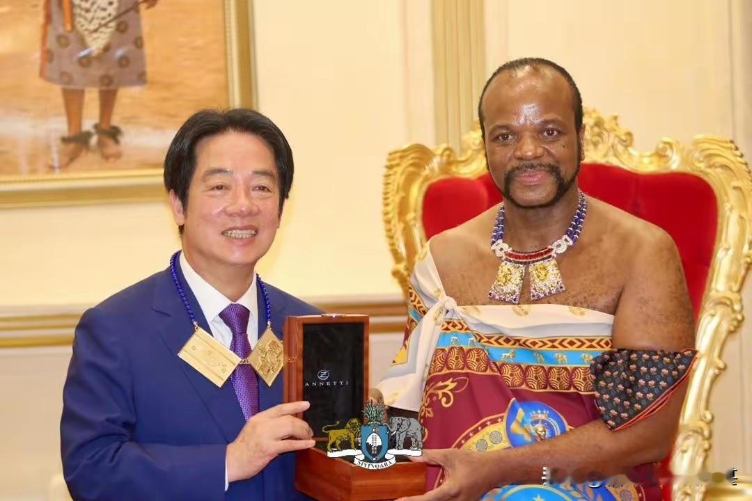 绞尽脑汁就为了获得一个奖牌！带去的银两不知道能做多少个类似的奖牌，不过这个什么王