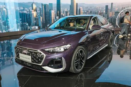 奥迪A5L疯降13万！25.58万起，豪华轿跑闭眼冲不亏。花普通B级车的钱，就能