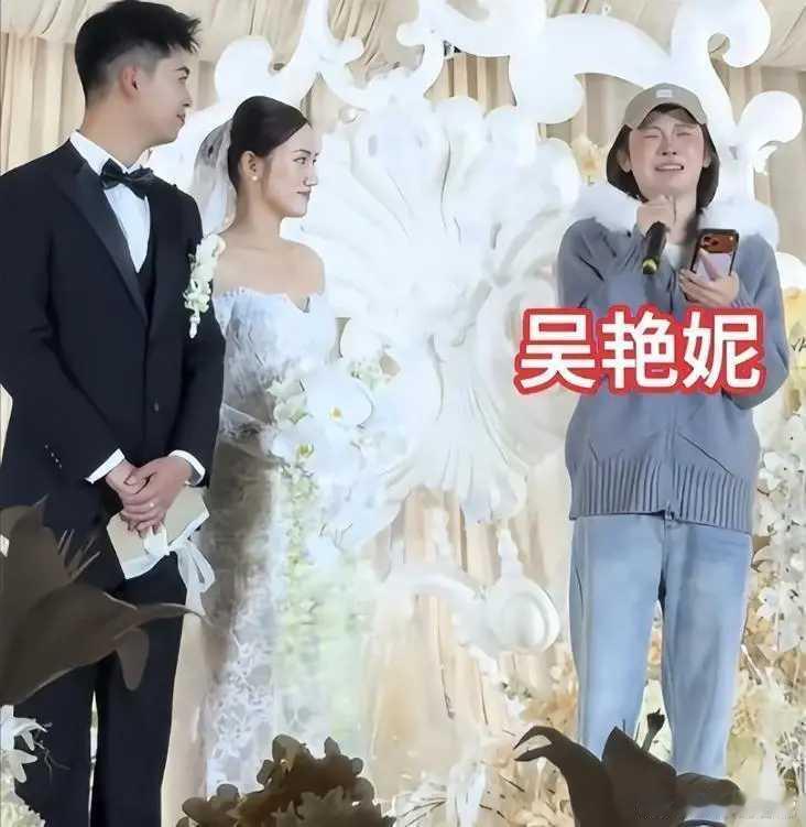 全运会领奖台的眼泪还没干透，吴艳妮又因为哭上了热搜。这次不是因为0.04秒的遗憾