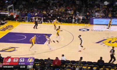 小李过不了半场，湖人已经落后12分！开拓者vs湖人 ​​​