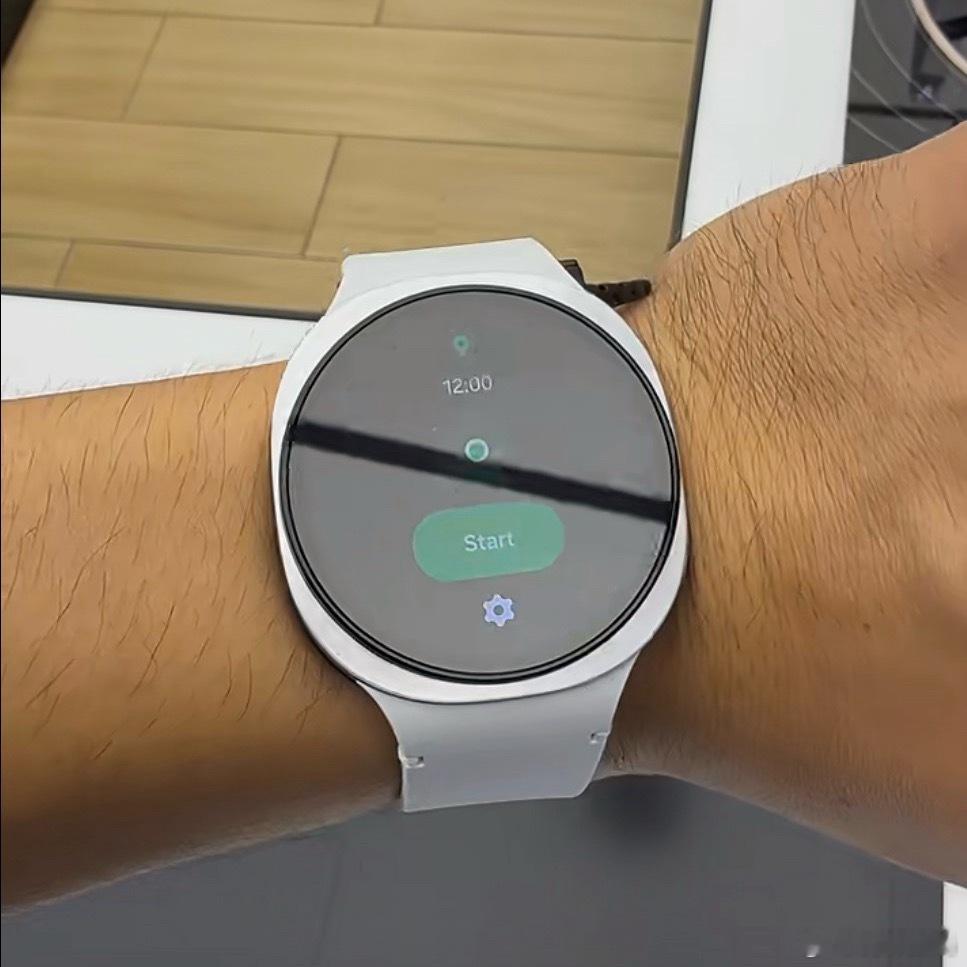 Watch8辨识度还是更高的 ​​​