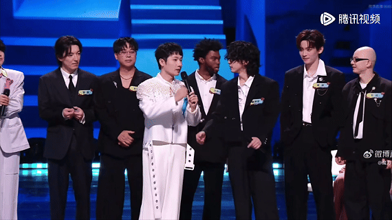 蒋敦豪杨润泽飚高音飚到笑场和好兄弟超常发挥爆灯晋级是什么体验？蒋敦豪杨润泽现场演