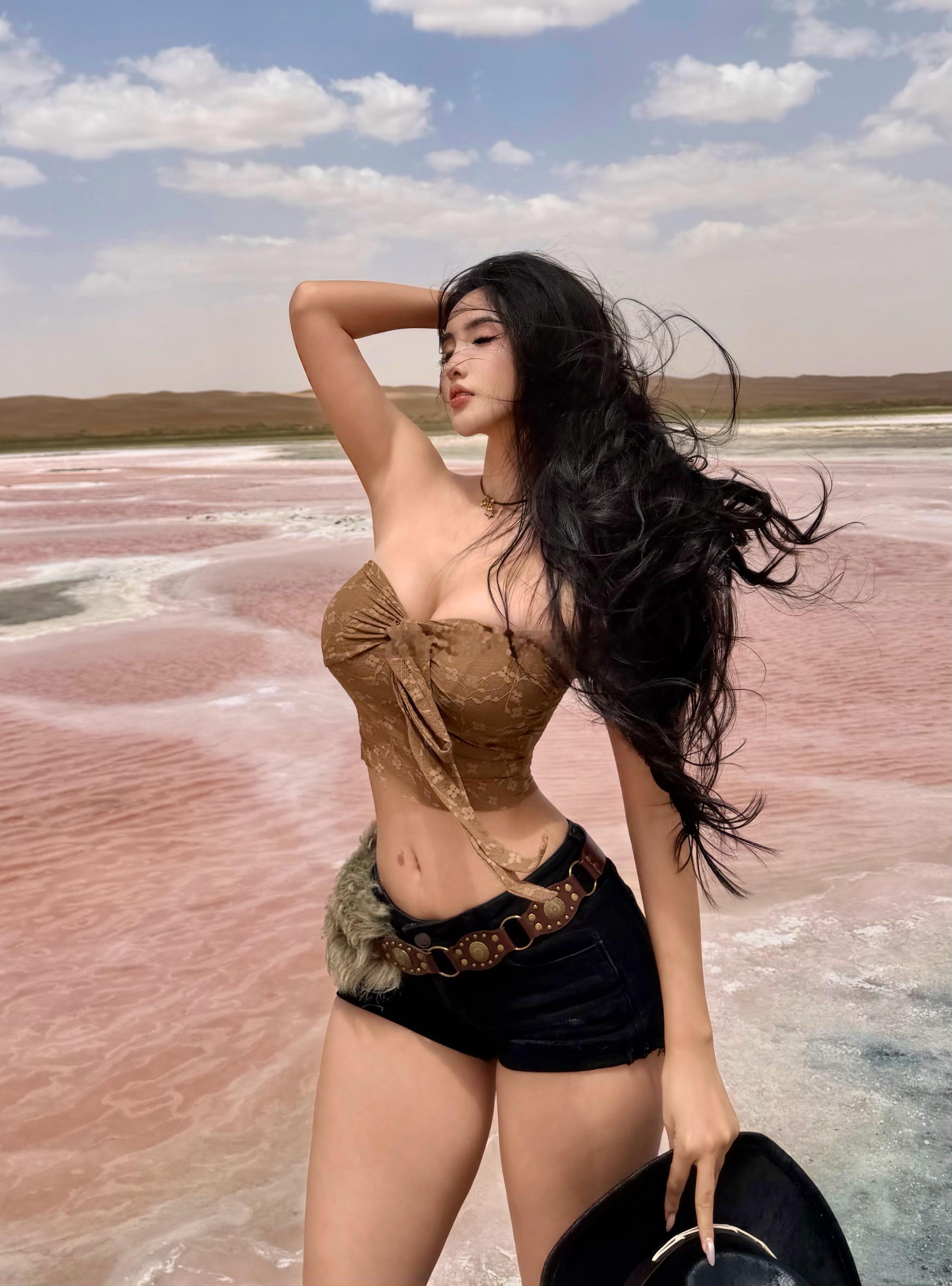 穿越无人区🏜️永远爱大自然的浩瀚Carina思潼拍照姿势