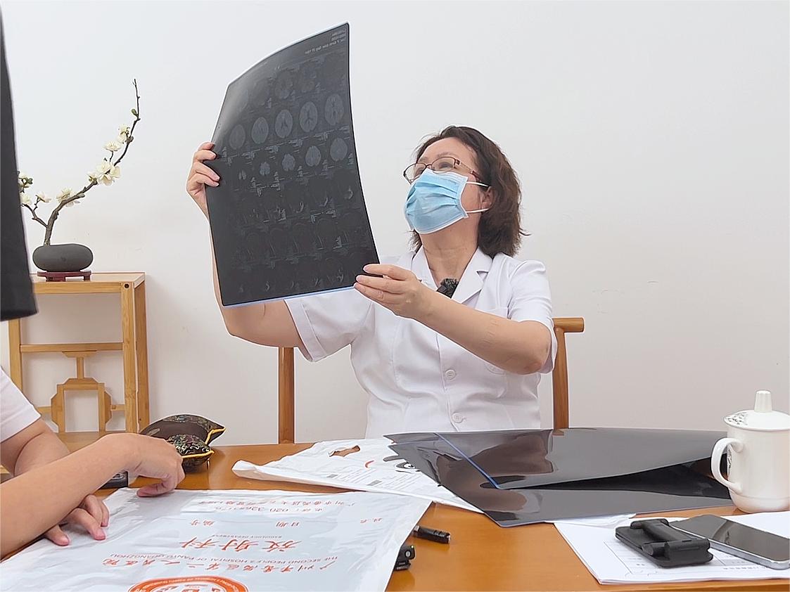 想要不得脑梗 三句话记在心里。想要终身不得脑梗，这三句话一定要装进脑袋...