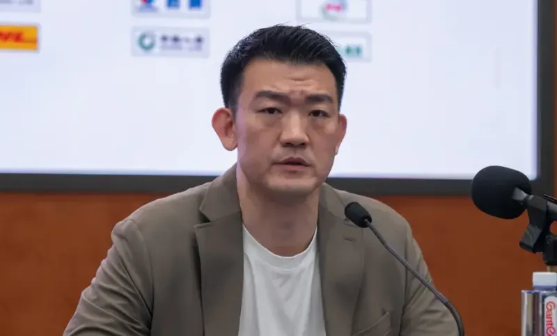 王博：南京全队手感很火热，我们从第三节后半段才开始追分