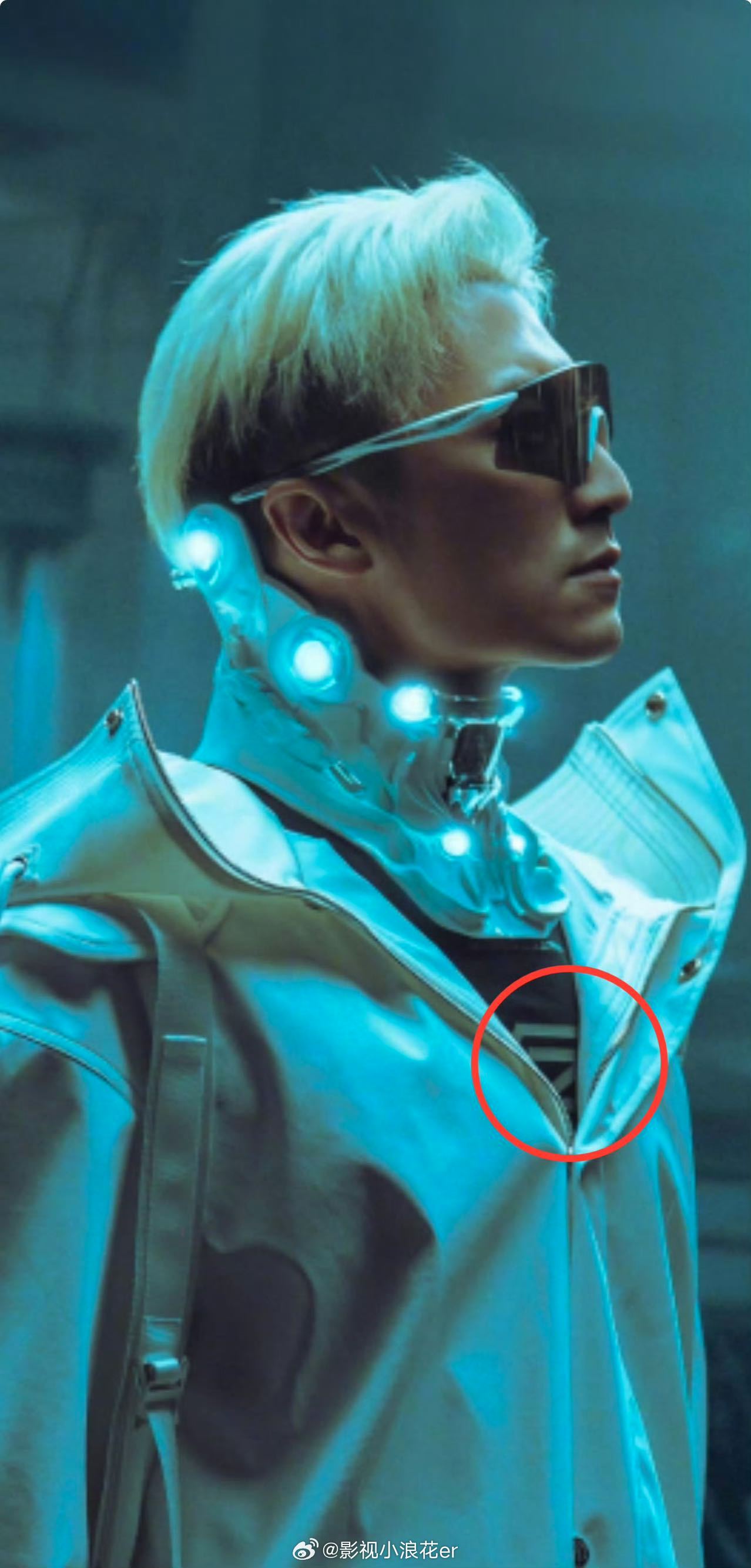 谢霆锋金发脏辫造型 谢霆锋携全新单曲《推倒重来》全平台上线，金发脏辫造型极具气场