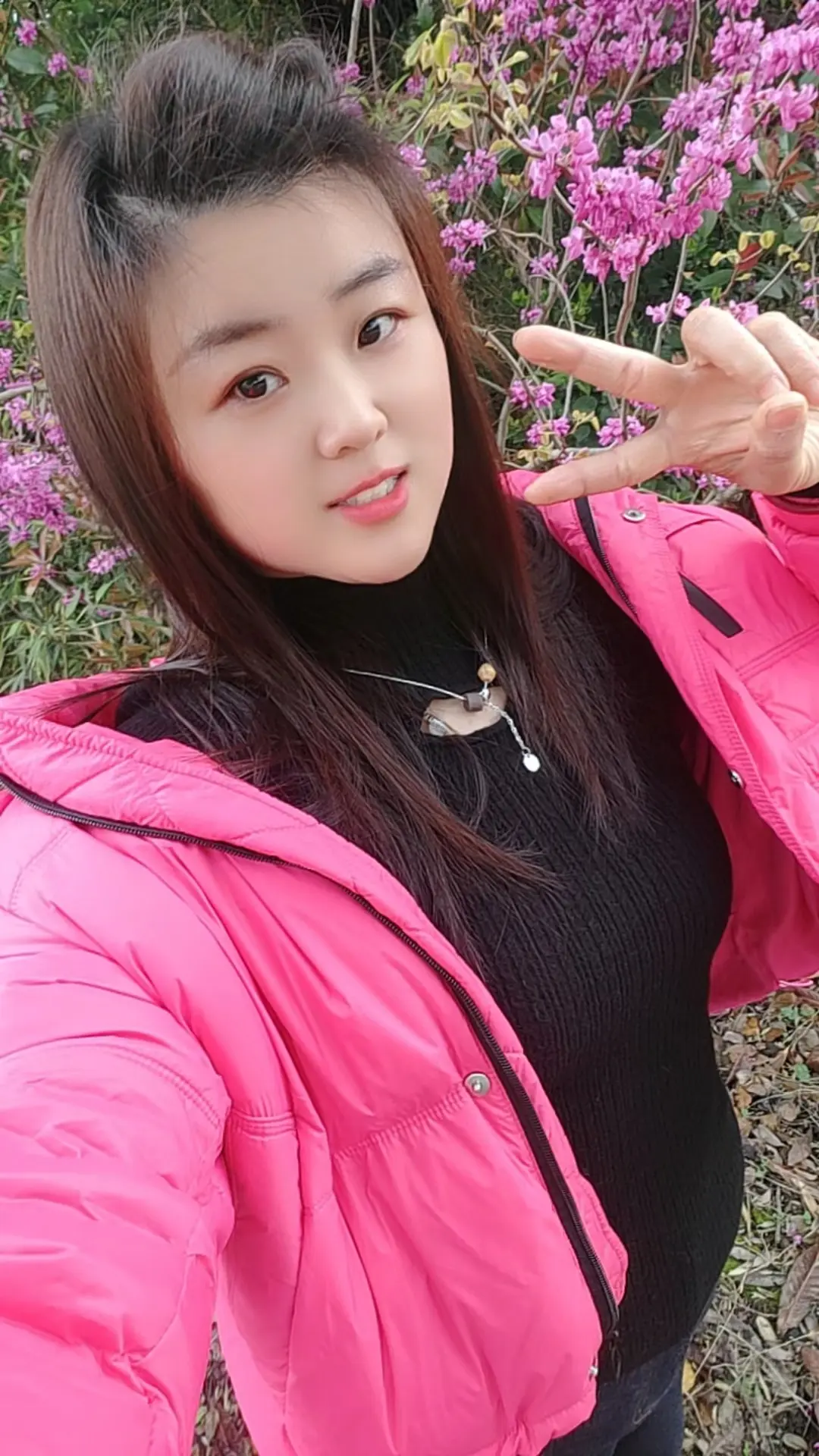 你永远拿捏不了一个爱独处的女人。因为她早已在寂静中，修炼出自己的王国。...