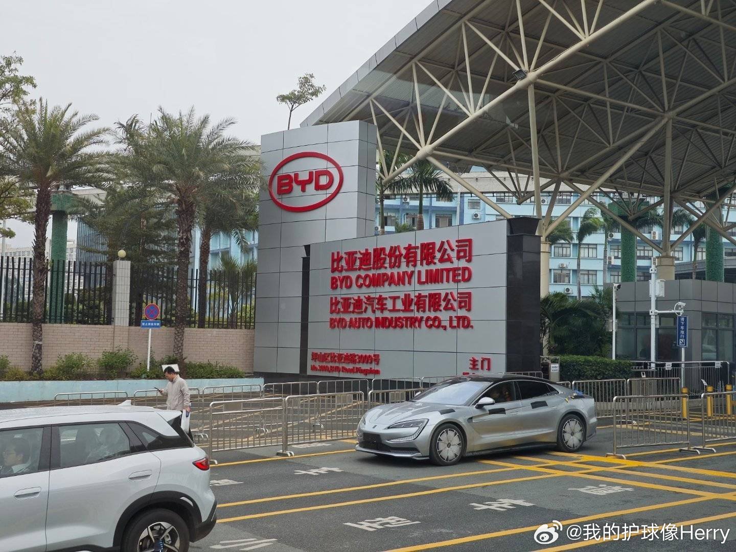 比亚迪又被点赞，这次，含金量不是一般的高。比亚迪又被点赞了，可能有人觉得没啥。错