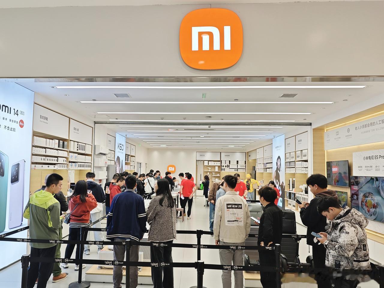 小米14首销告捷 超前代6倍，国产手机全面压制iPhone 15 Pro
小米1