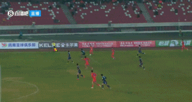2-1！泰山B队战胜江西庐山冲上前二，这波操作直接把冲甲悬念拉满！

场上看到梅