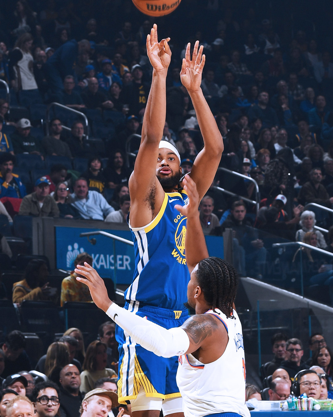 穆迪21分，1篮板。勇士战胜尼克斯