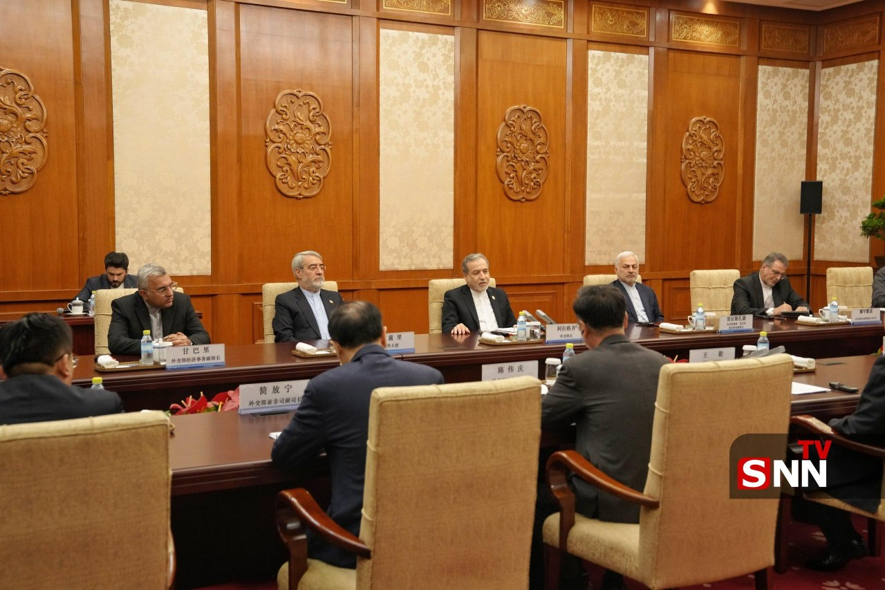 🔻伊朗 SNN 电视台报道：伊朗外交部长赛义德·阿巴斯·伊拉格奇携伊朗外交部代