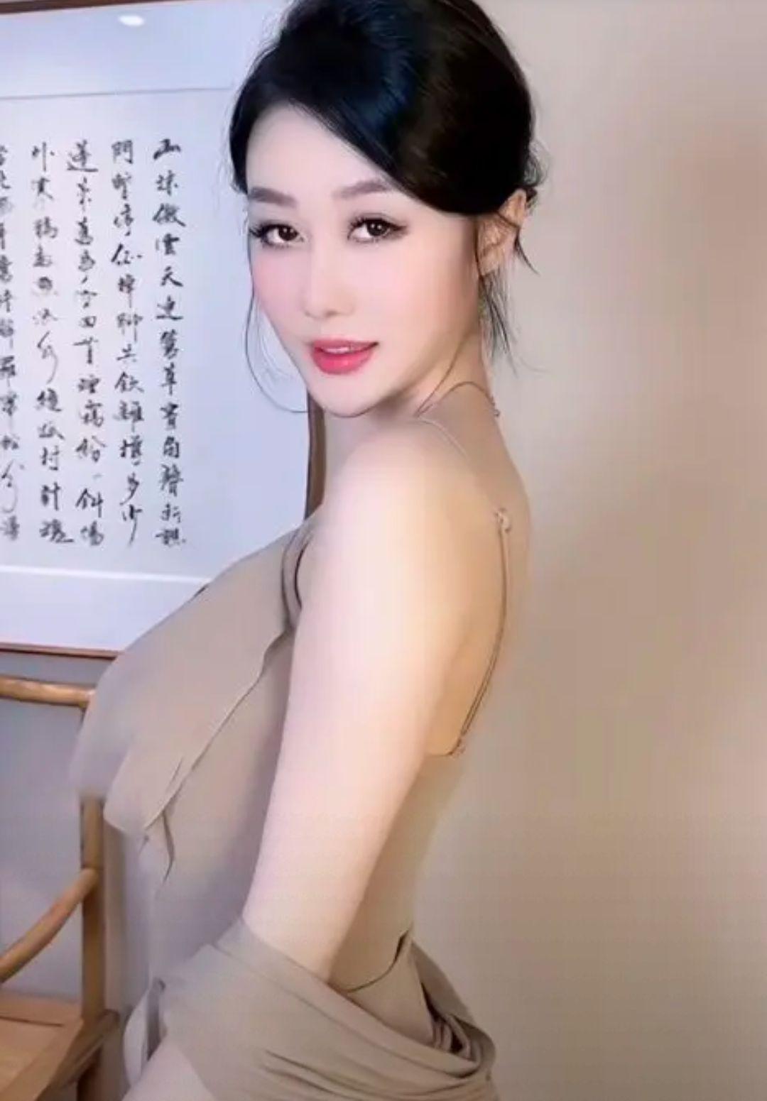 武则天留给女人的智慧

女人，要明白一个道理

清高不会给你带来任何价值。

面