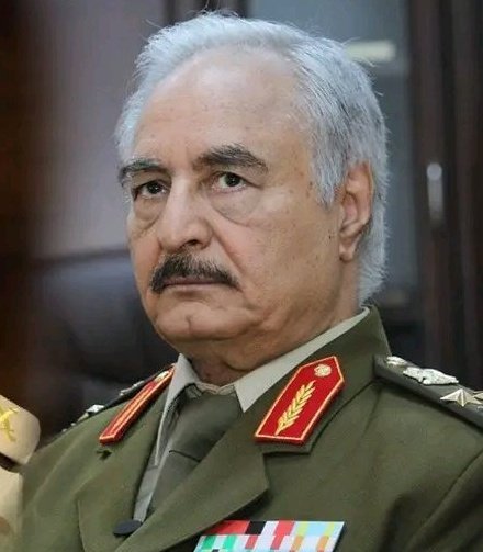 ❗沙特媒体现在正在谈论利比亚的哈夫塔尔，并发出警告，如果他不放弃与阿联酋破坏稳定