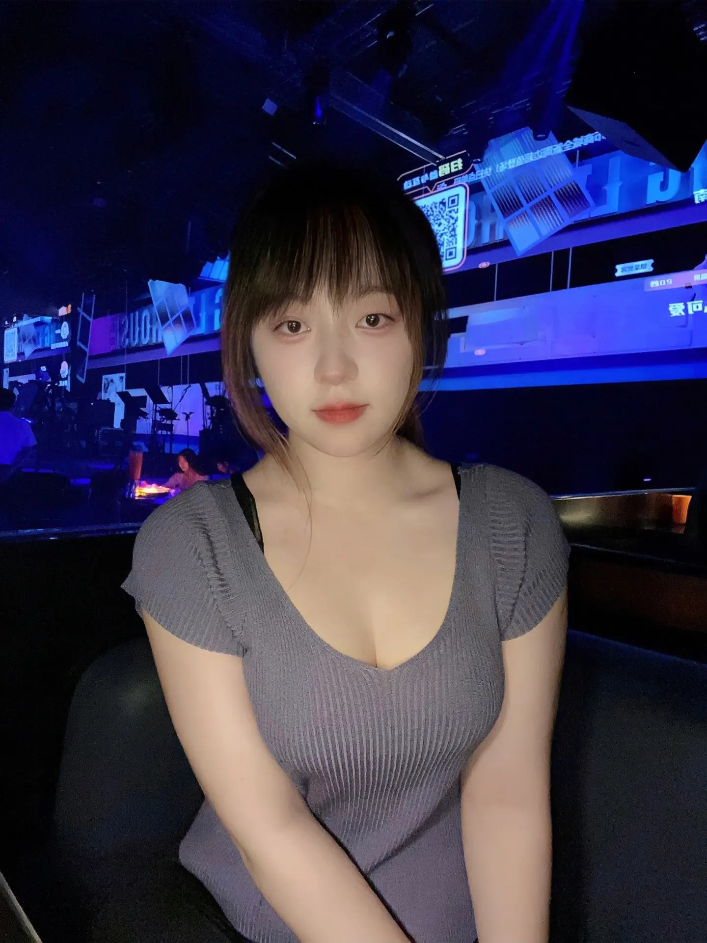 漂亮女人不发脾气只发财