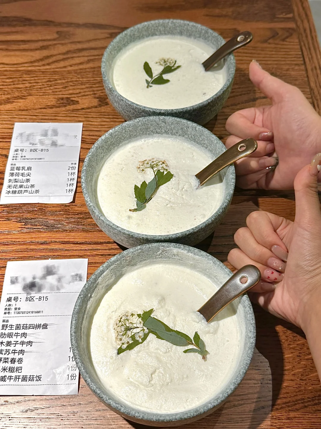 来长沙可以不喝茶颜。。。但一定要去吃的！😭😭