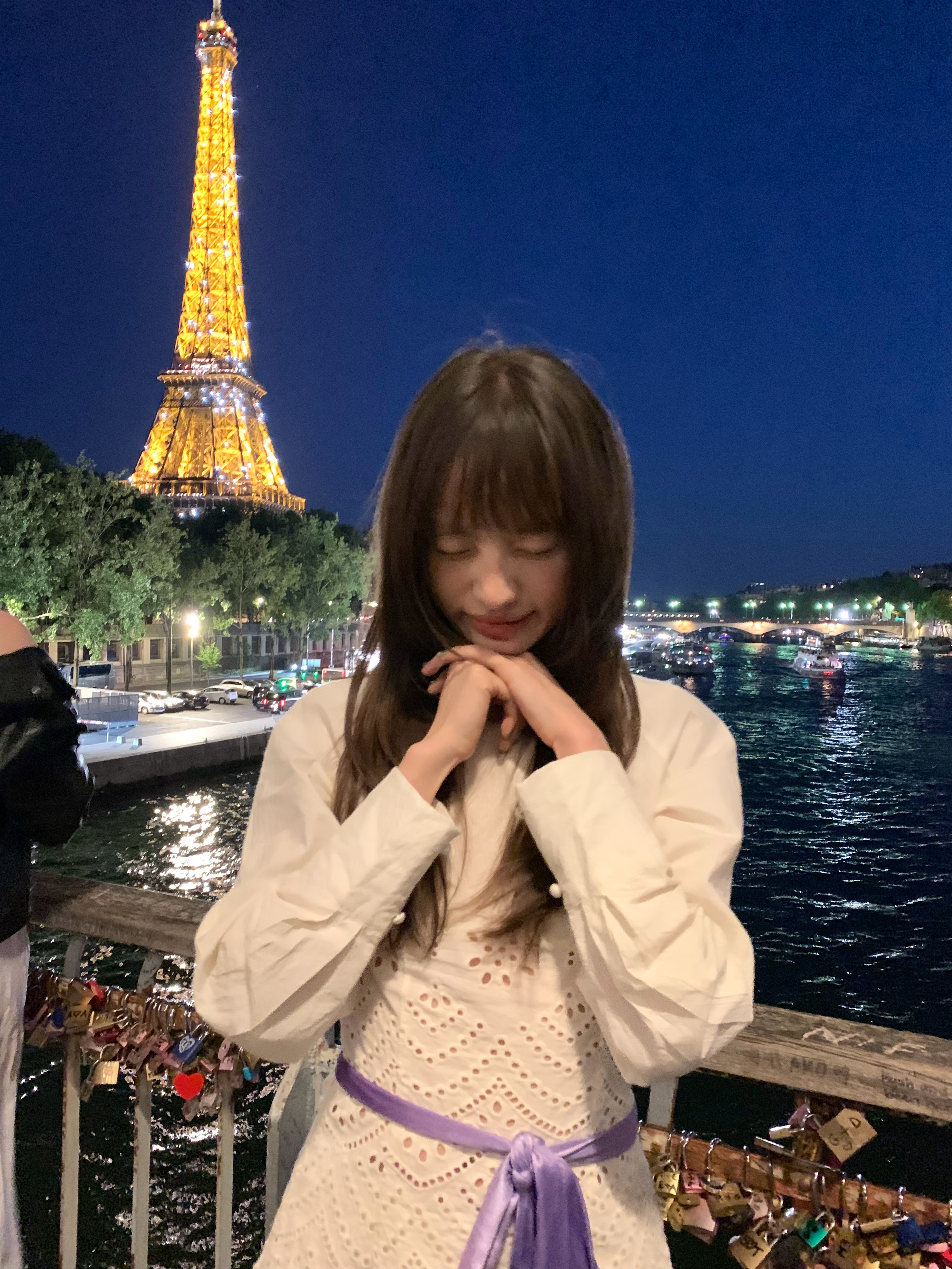 很多瞬间🗼 ​​​