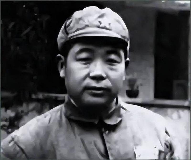 同样是开国上将，1959年后一个跌进谷底，一个却慢慢走上人生高光。

陈锡联和邓