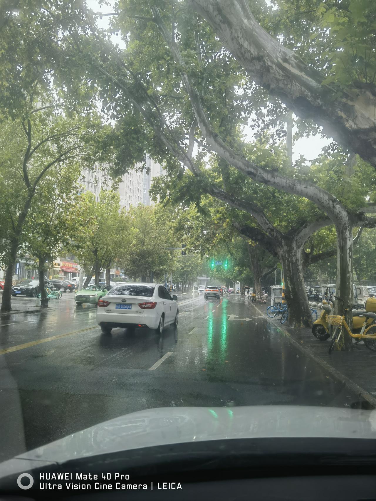 发一张图片，让我猜出你在哪里拍的大家拜拜看