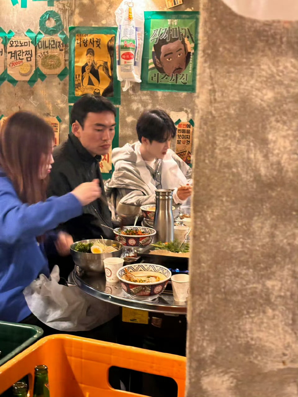 檀健次闪现韩国 偶遇一张就能封神的那种帅度，檀健次最近状态真的绝！新专辑请务必狠