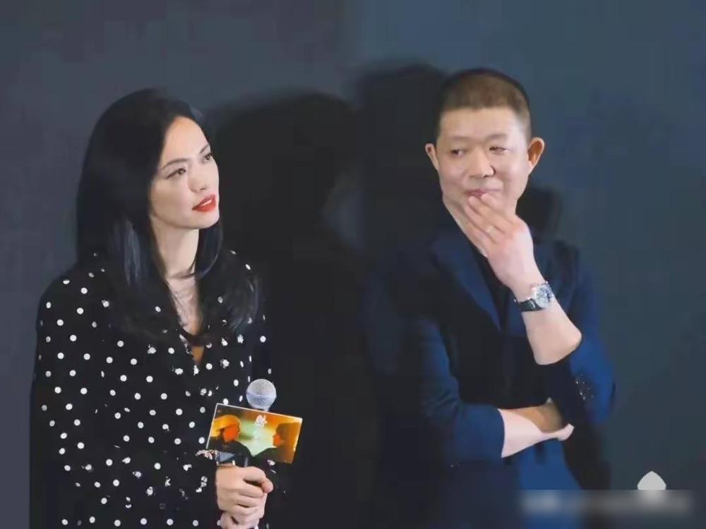 这次体面，上次呢？姚晨离婚史起底。
姚晨曹郁官宣离婚，口径一致：体面，为孩子。