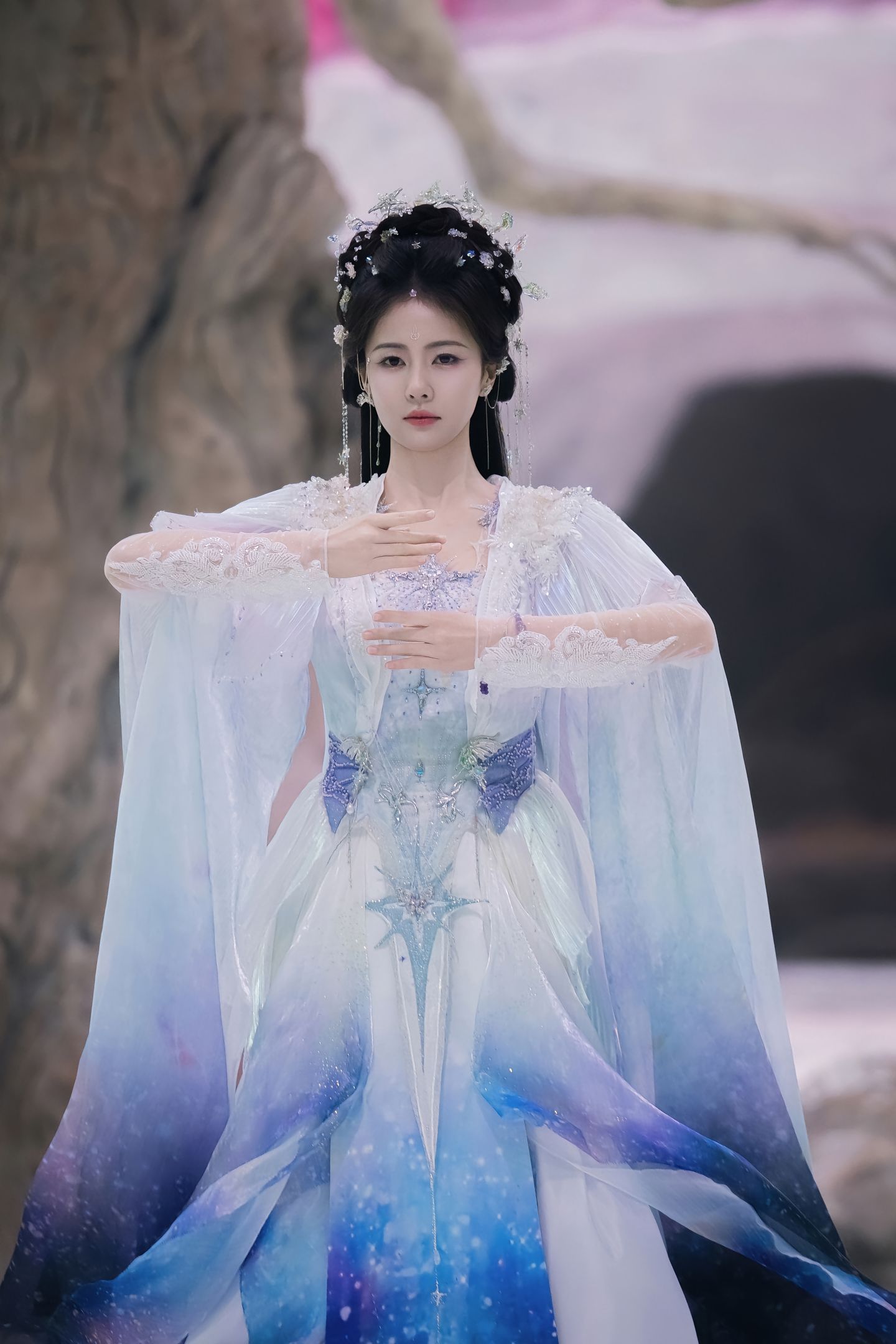 菠萝原图供应站[超话]  这两张算是比较稀有的吧[doge] 