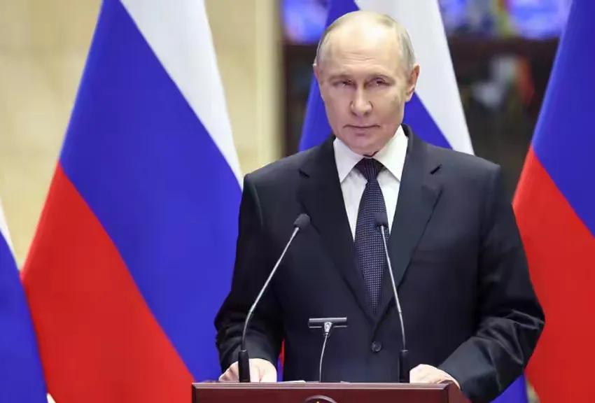 “欧洲小猪”们要失望了！普京指出，俄方虽然发起了特别军事行动，但了解前因后果的人