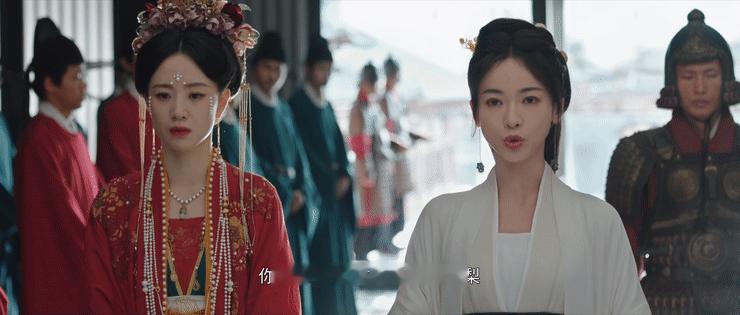 #薛芳菲打脸食物链顶端# 这谁看了之后不得说一句薛芳菲直接赢麻了？难怪被网友称之