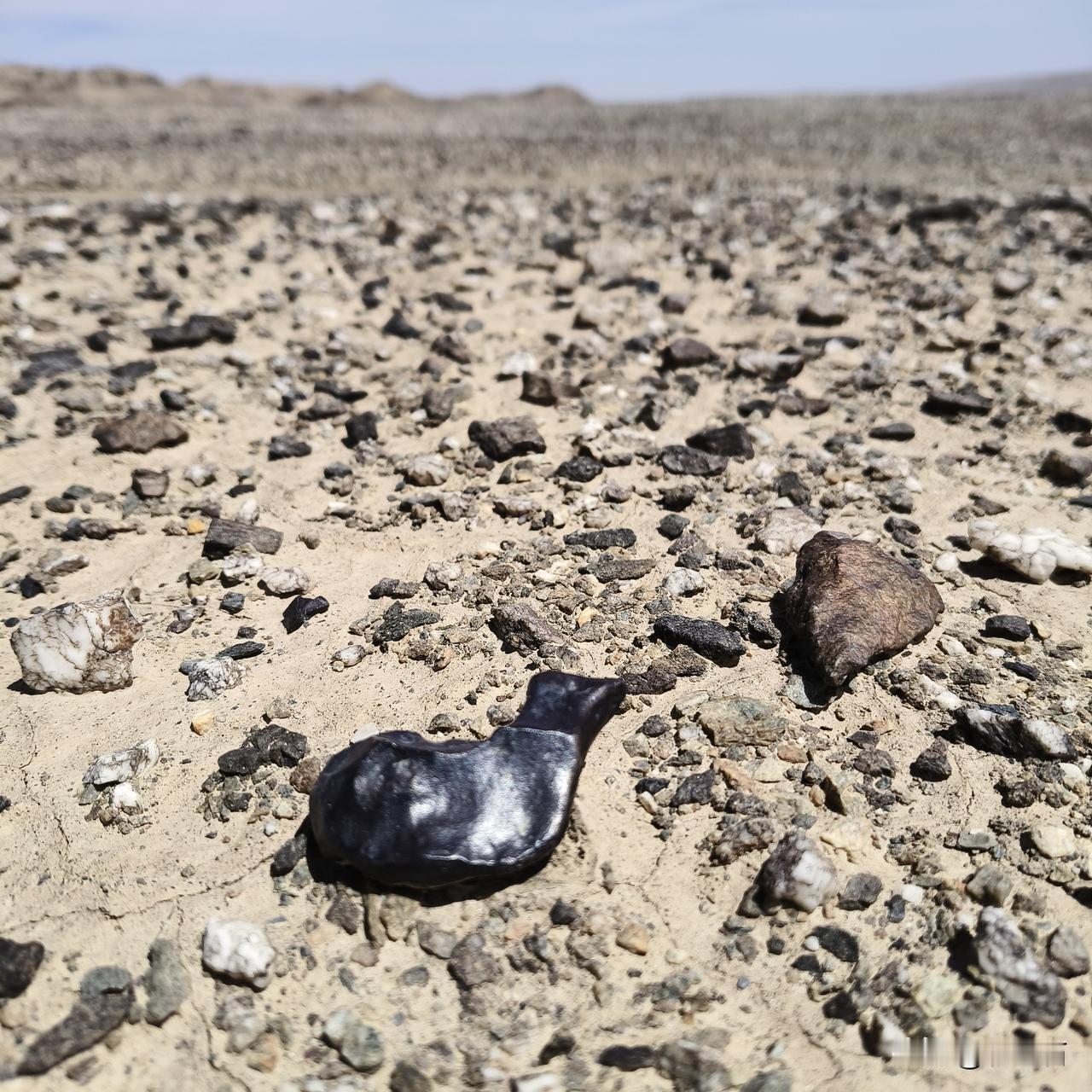 - 青海茫崖陨石陨落（落地）年龄：约4000–6000年（全新世中晚期）。
​