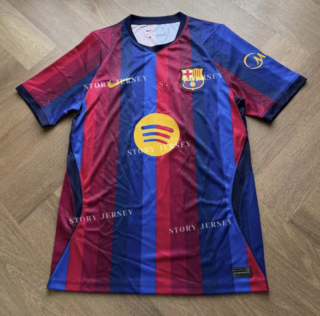 巴塞罗那26-27主场球衣谍照。贤聊球衣 球衣资讯 耐克