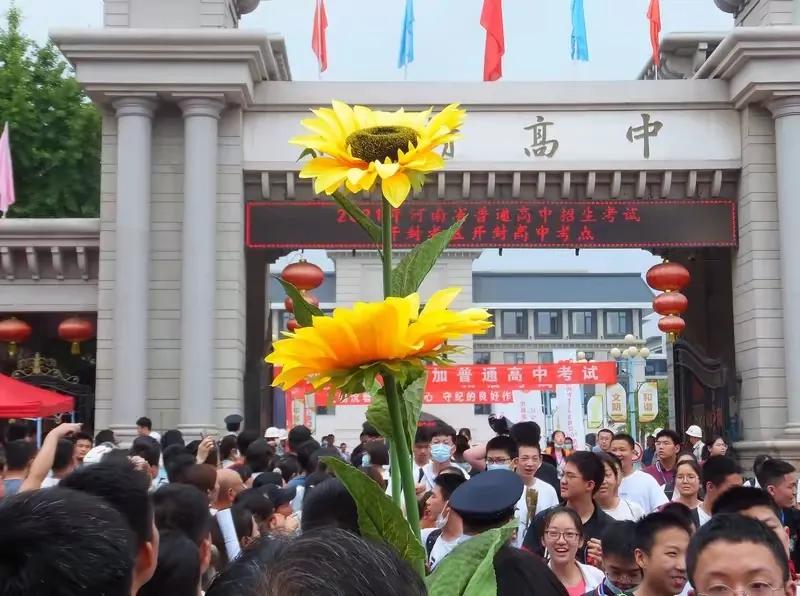 ​南京市中考有变化吗？
之前语文、数学权重大，英语次之，物理、化学、政治权重低，