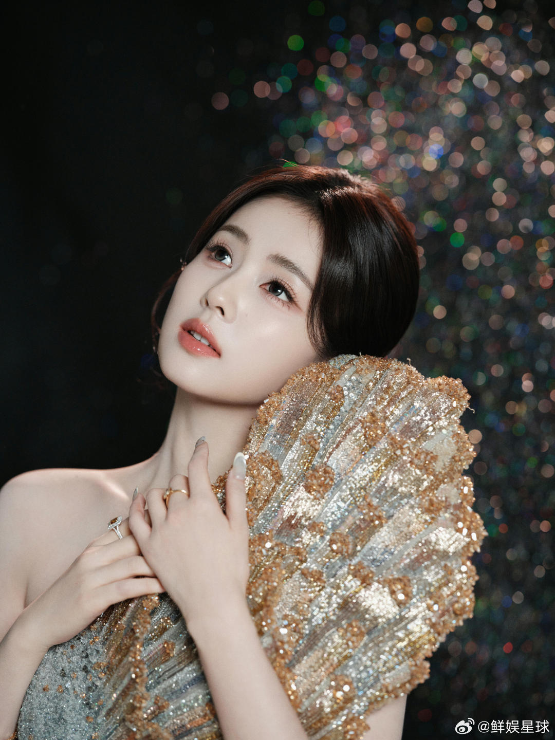 白鹿和礼服打起来了白鹿和礼服打起来了白鹿白珍珠和她的蚌壳打起来了品质盛典后台直播