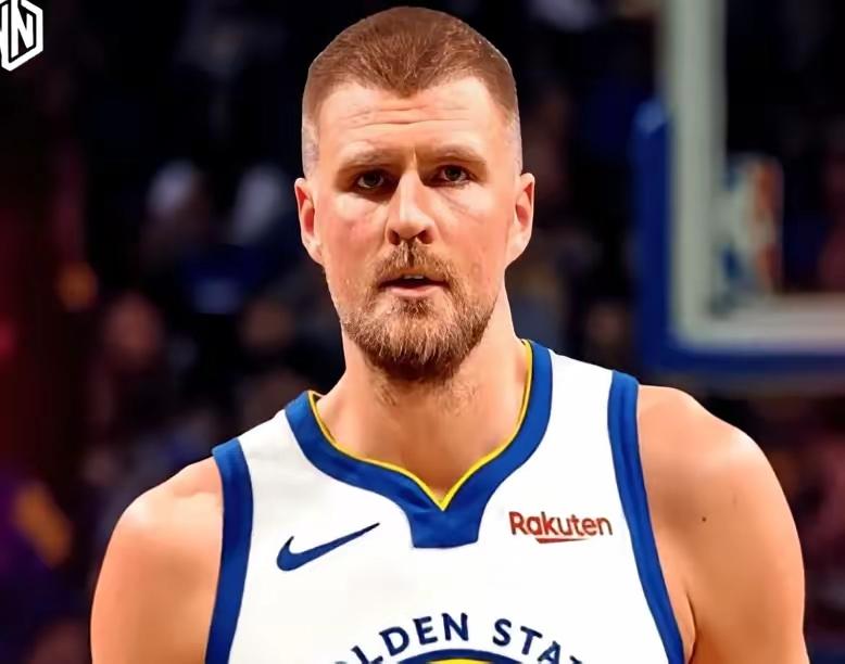 这勇士是真没机会夺冠了啊，这样的阵容也太老了啊，库里已经到了生涯末期了啊，这交易