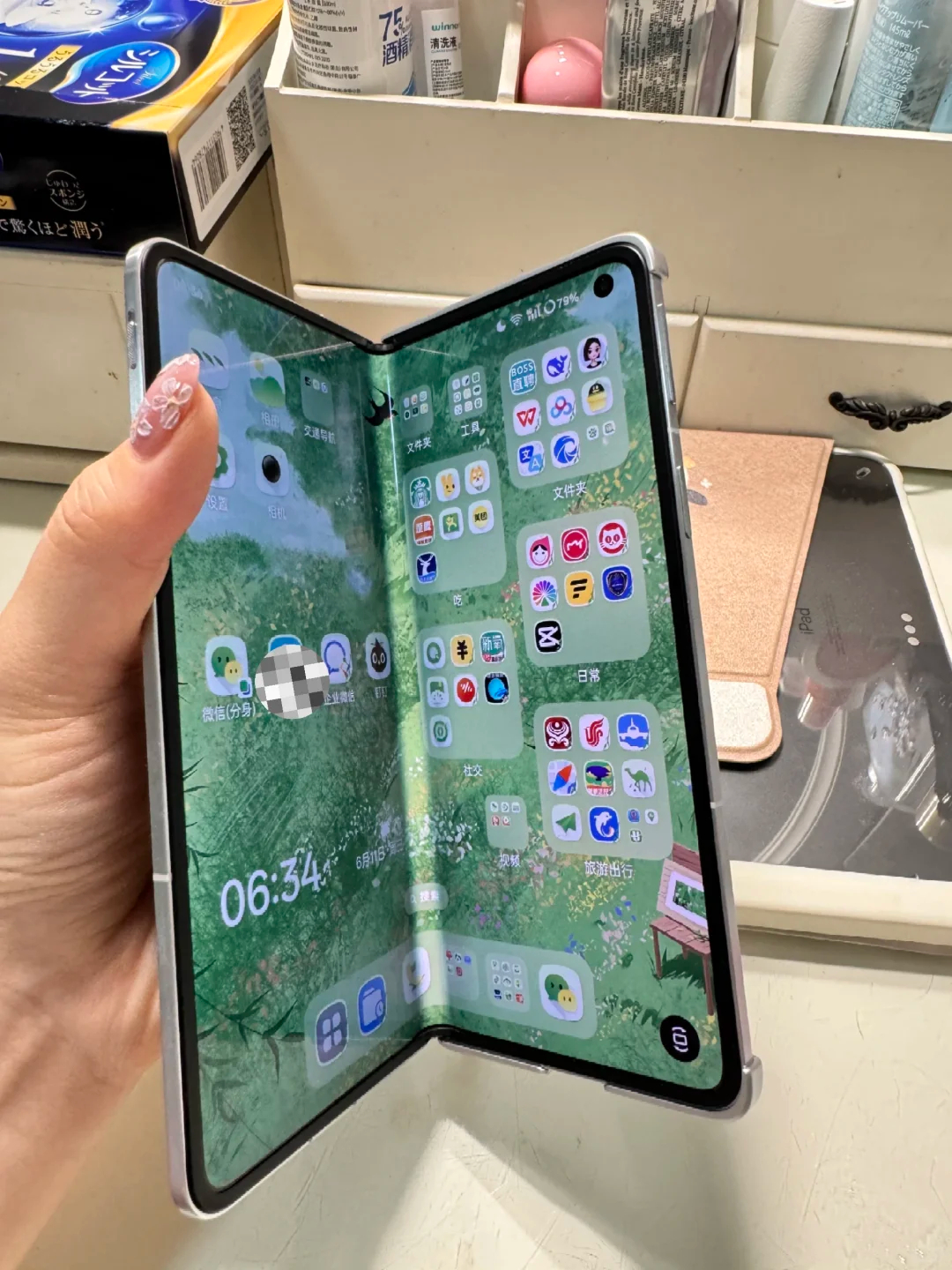 26年折叠手机能普及吗 个人觉得会逐步普及，但不会全民都用苹果入局确实能带动市场