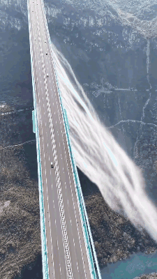 李白来了都只会说卧槽！ 